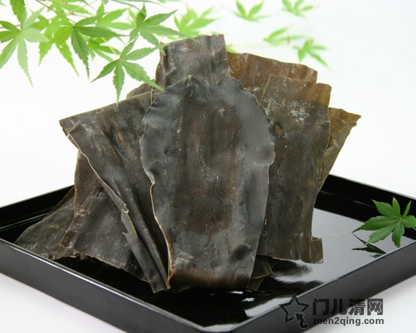 提炼出汁的昆布
