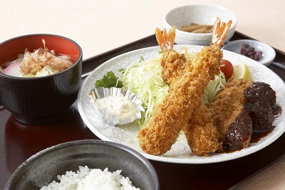 名古屋中部国际机场·蓝天城，美食购物优惠打折代金券。风风茶屋。