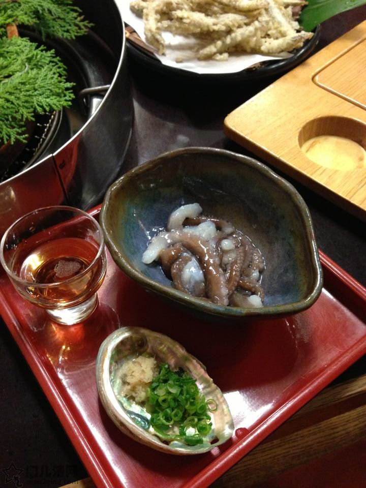 日本料理：美食记录：居酒屋菜单－活章鱼腿刺身