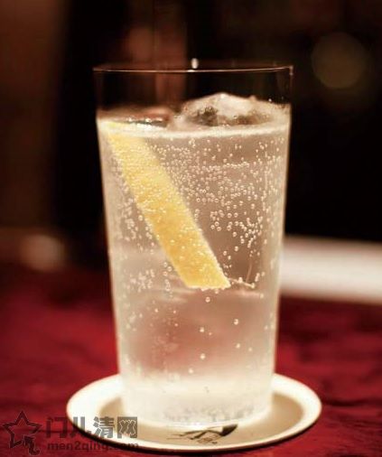 鸡尾酒： 金汤力（Gin Tonic）