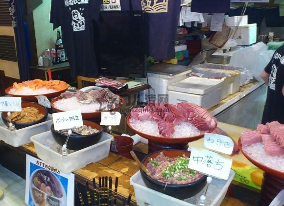 日本餐厅/居酒屋地图@美食攻略 - 東京都中央区日本橋馬喰町日本料理海鲜刺身生鱼片餐厅,超值畅食放题刺身生鱼片自助午餐 たいこ茶屋 海鲜盖浇饭 图